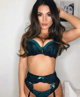 В Москве я создаю незабываемые встречи, наполняя их страстью и наслаждением. Мои услуги включают все, о чем ты только мечтаешь: классический секс, оральные ласки, массаж и многое другое. Ответственно подхожу к каждой встрече, чтобы ты получил максимум удовольствия. Фото соответствуют действительности, и мои клиенты оставляют восторженные отзывы. Ты можешь быть уверен, что проведешь со мной время, которое захочешь повторить снова и снова. 💋 12486, 25 лет